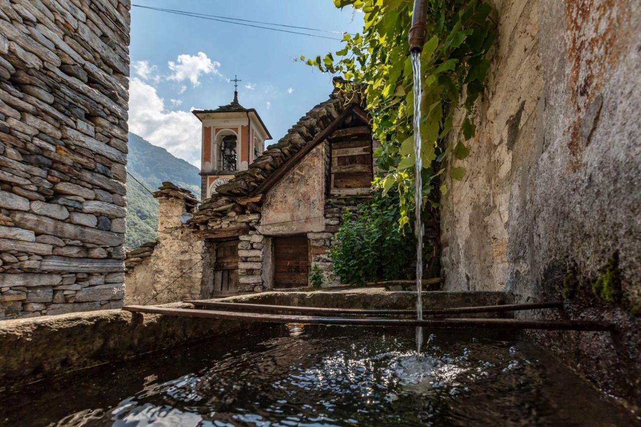 Appartamento Ai Ronchi Gordola Bagian luar foto